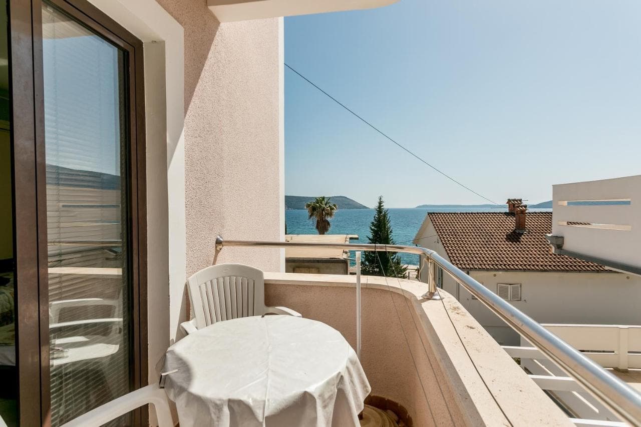 Apartment in Herceg Novi - Photo 18