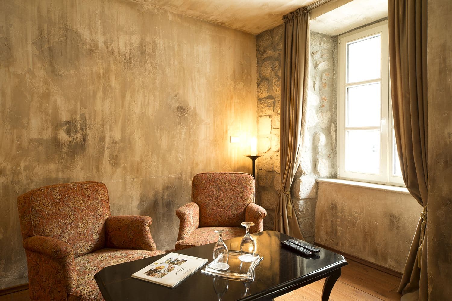 Hotel in Kotor - Photo 6