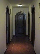 room_hall.jpg