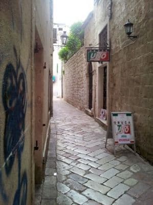 2012-05-12 drugi ulaz desno.JPG