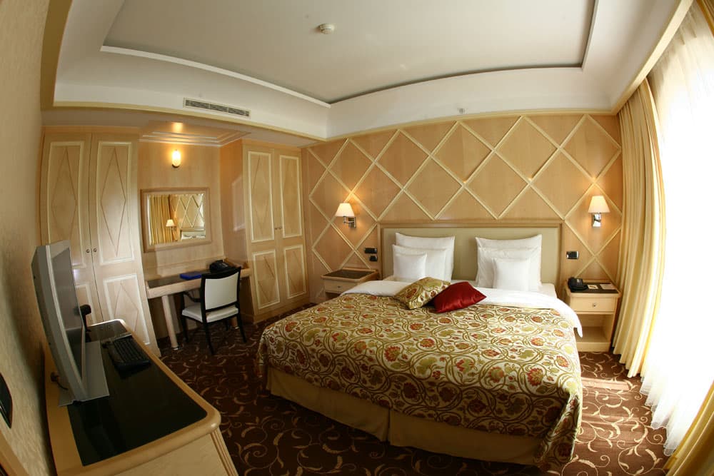 Resort in Bečići - Photo 2