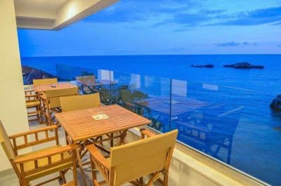 Aparthotel Mediterraneo.jpg