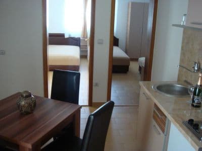 Apartmani Azzuro.jpg