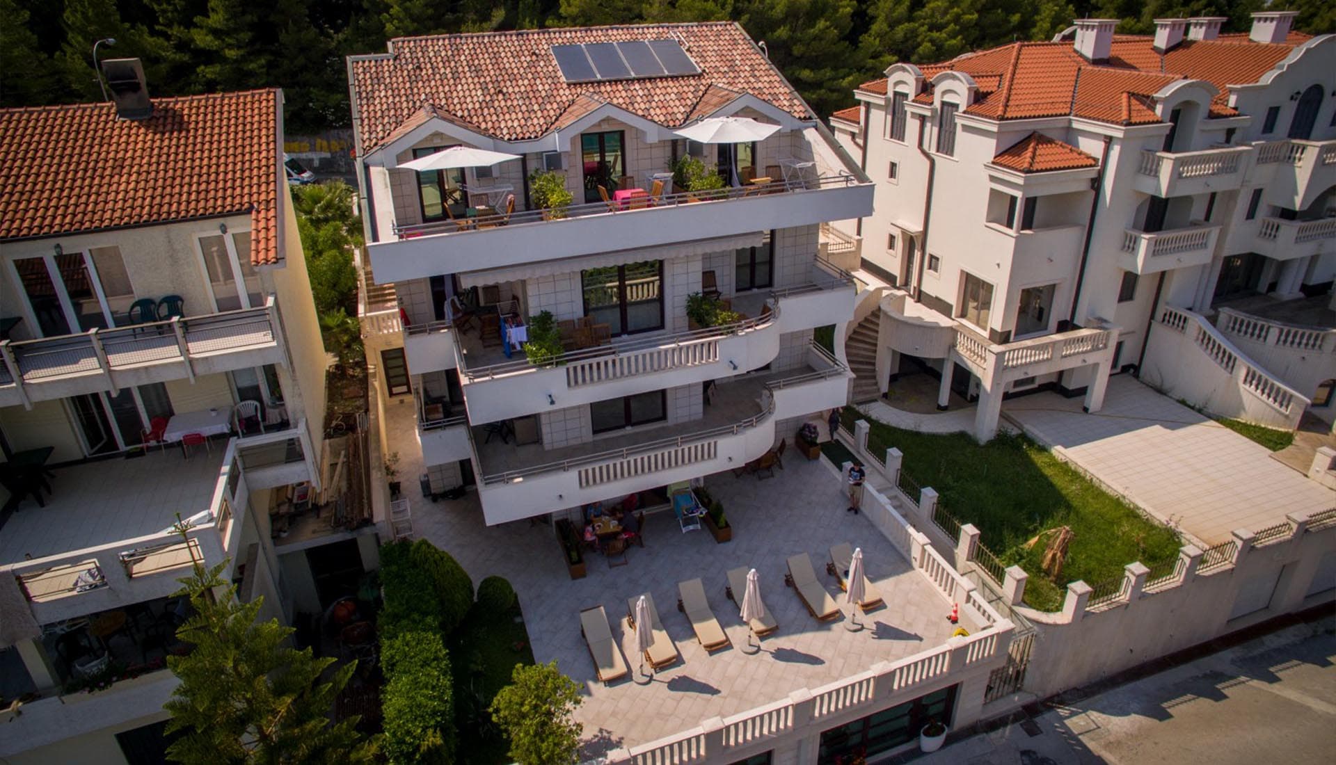 Apartment in Herceg Novi - Photo 1