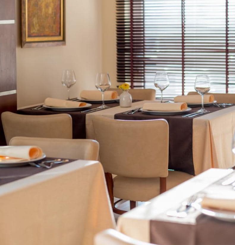 Hotel in Petrovac - Photo 4