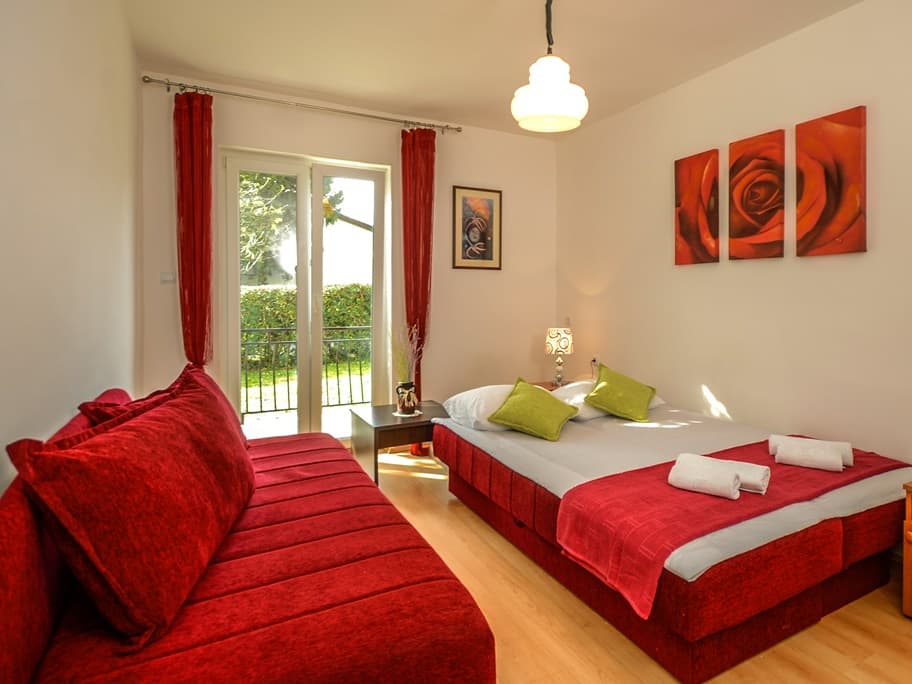 Apartment in Bijela - Photo 1