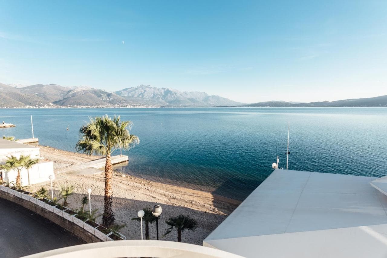 Hotel in Bijela - Photo 3