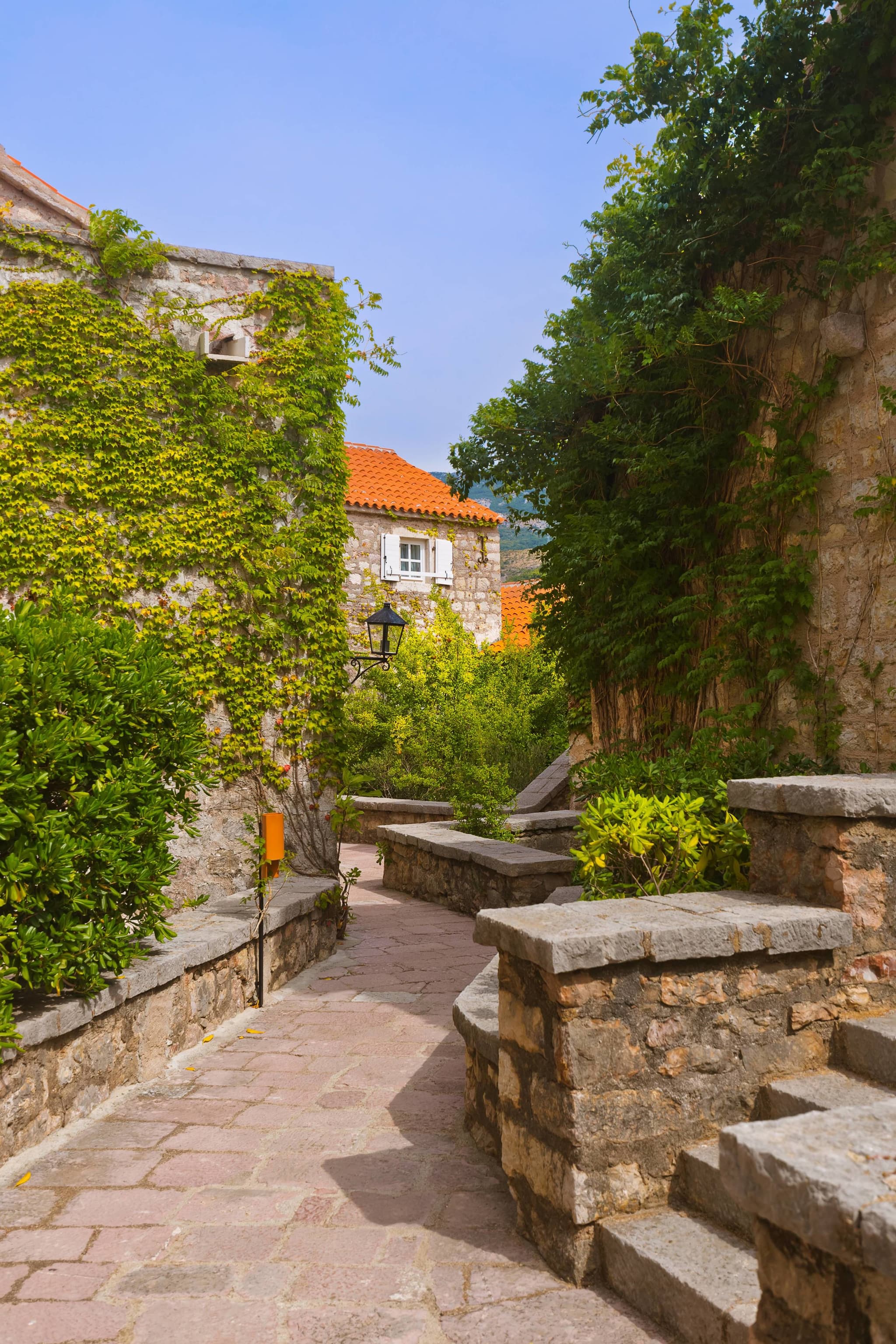 Sveti Stefan près de Miločer et Budva