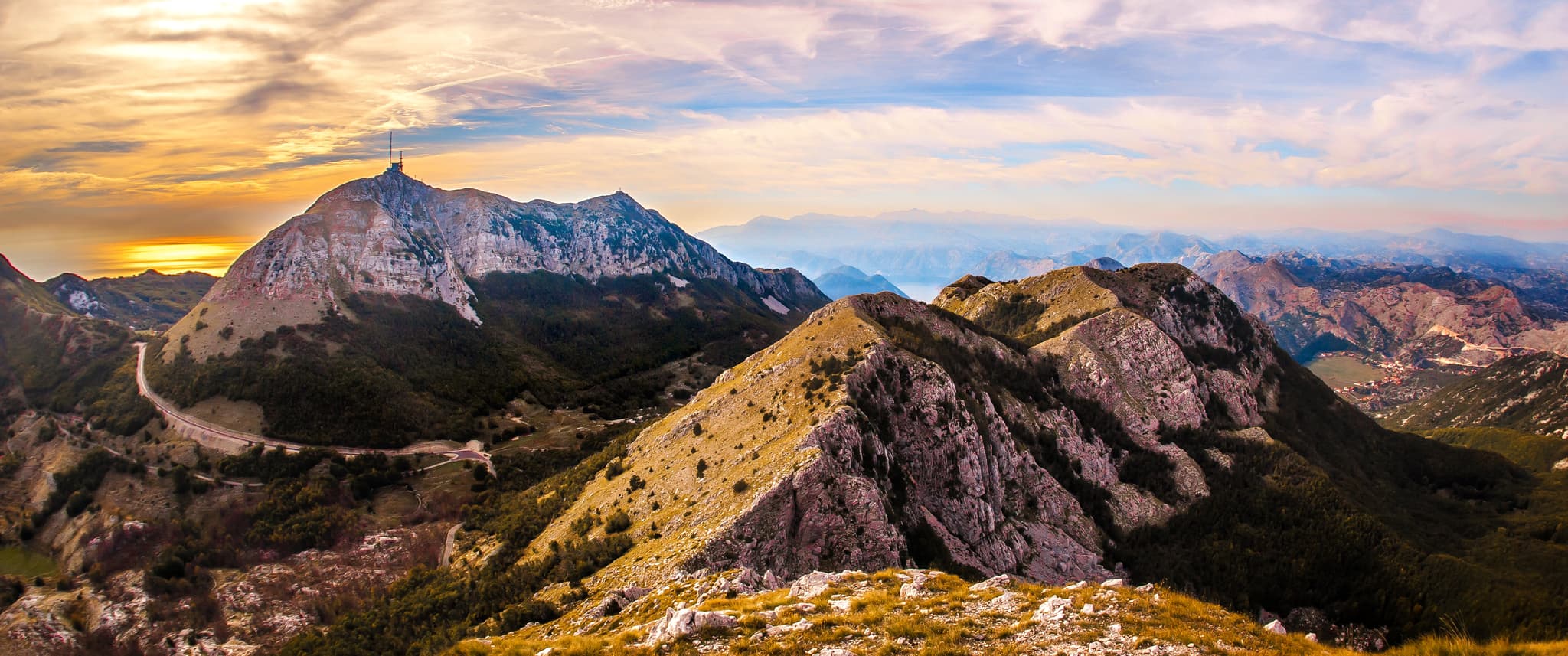 Perast, Njeguši, Lovćen, Muzolej